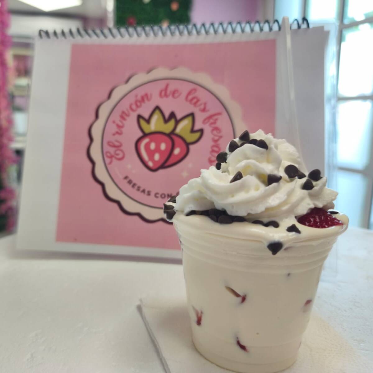Fresas con Crema Chicas