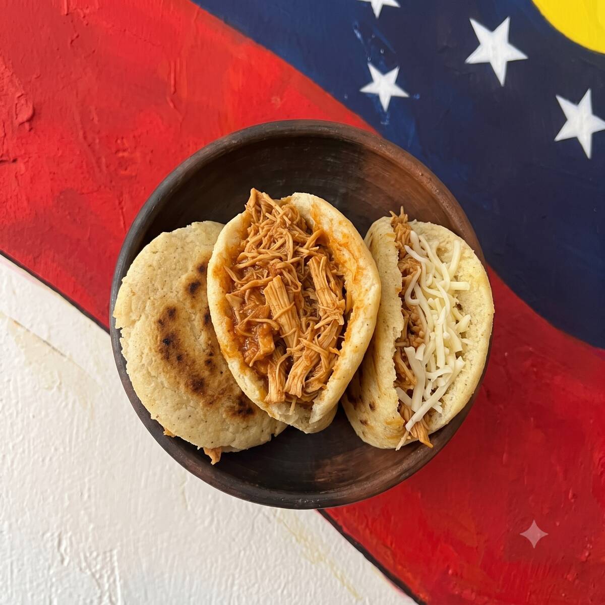 Arepas de Pollo Mechado