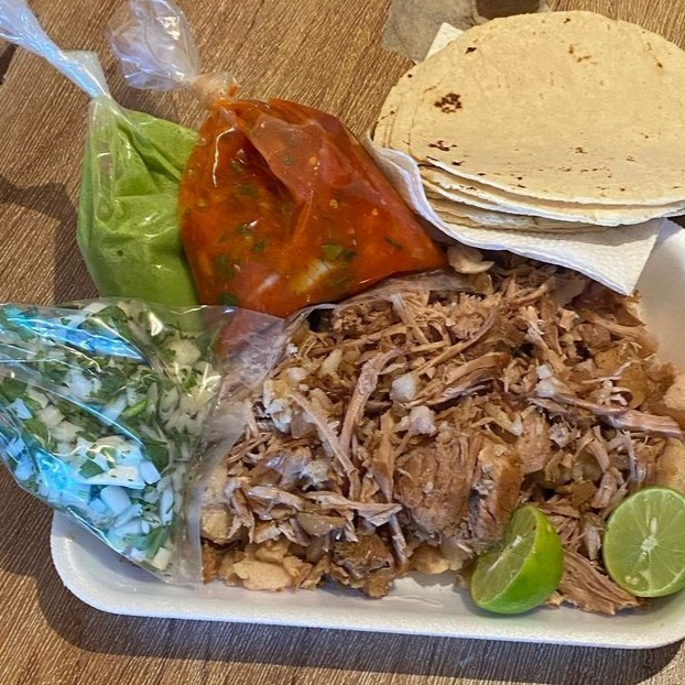 Medio Kilo de Carnitas