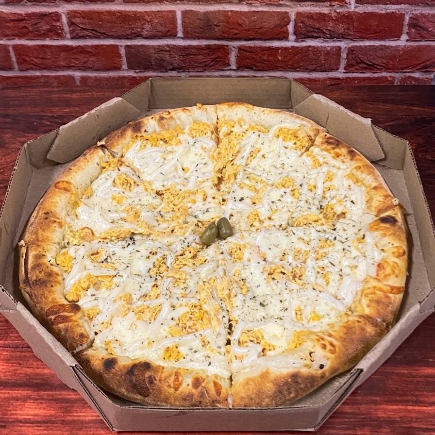 INDREDIENTES PREMIUM E SELECIONADOS
molho da casa, frango, creme de leite,generosa camada de mussarela, pimenta calabresa, catupiry, oregano.
Enviada em embalagem térmica para chegar quentinha até você!