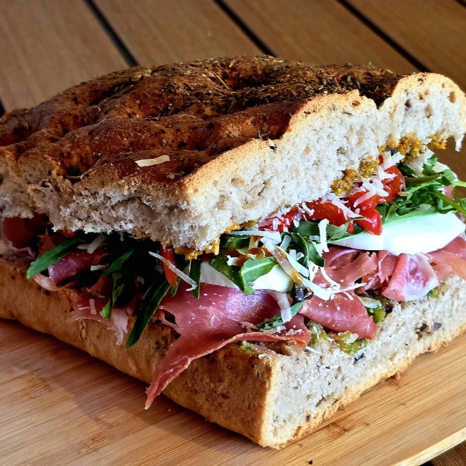 Focaccia de Camaron al Ajillo