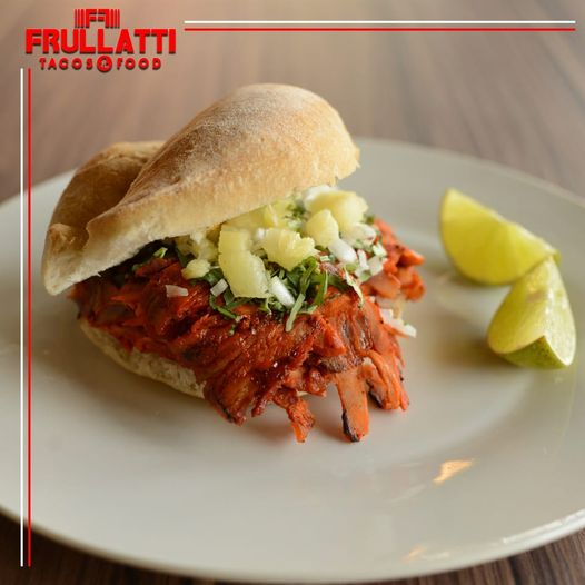 COMBO CEMITA PASTOR CON QUESO
