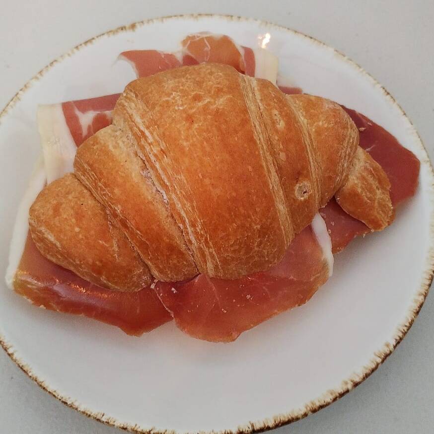 Croissant Jamón Serrano