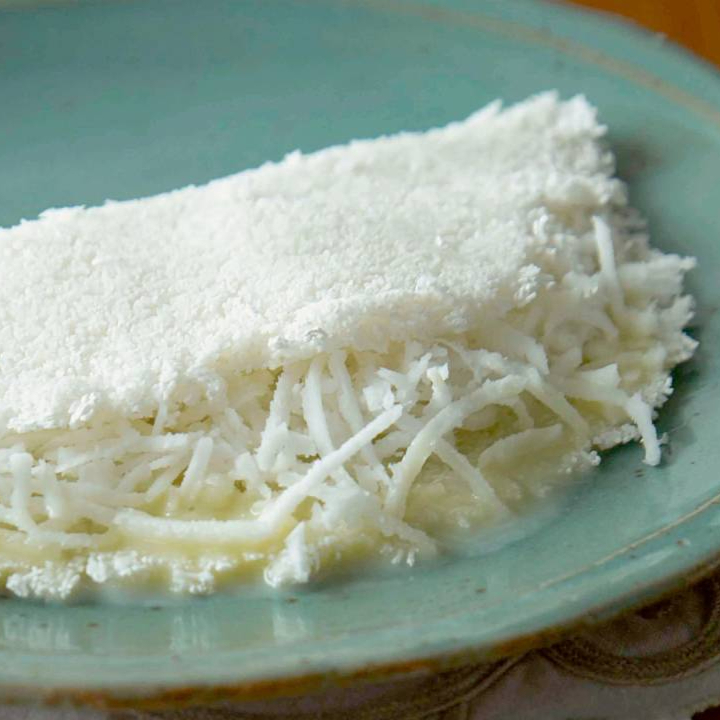 Tapioca, leite condensado e côco ralado