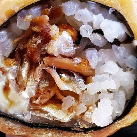 2 Temakis de Hot Filadélfia + 1 Guaravita