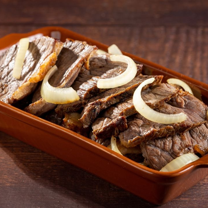 Arroz, Feijão, Vinagrete, Farofa, Batata Frita ou Maionese.