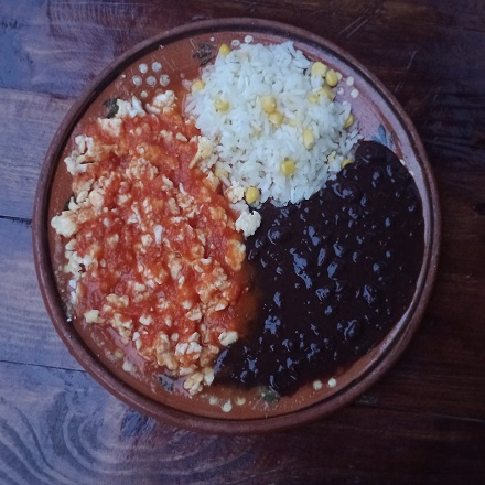 Huevo en Salsa