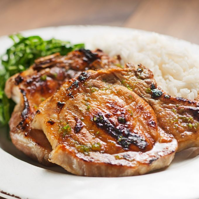 arroz, feijão, farofa, fritas ou legumes avisar antes da montagem