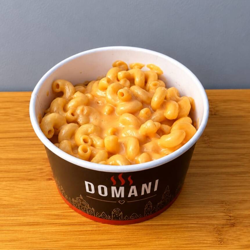 Macarrão de sua escolha ao molho cheddar.
Porção pequena de aprox 400g