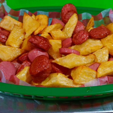 Salchipapas