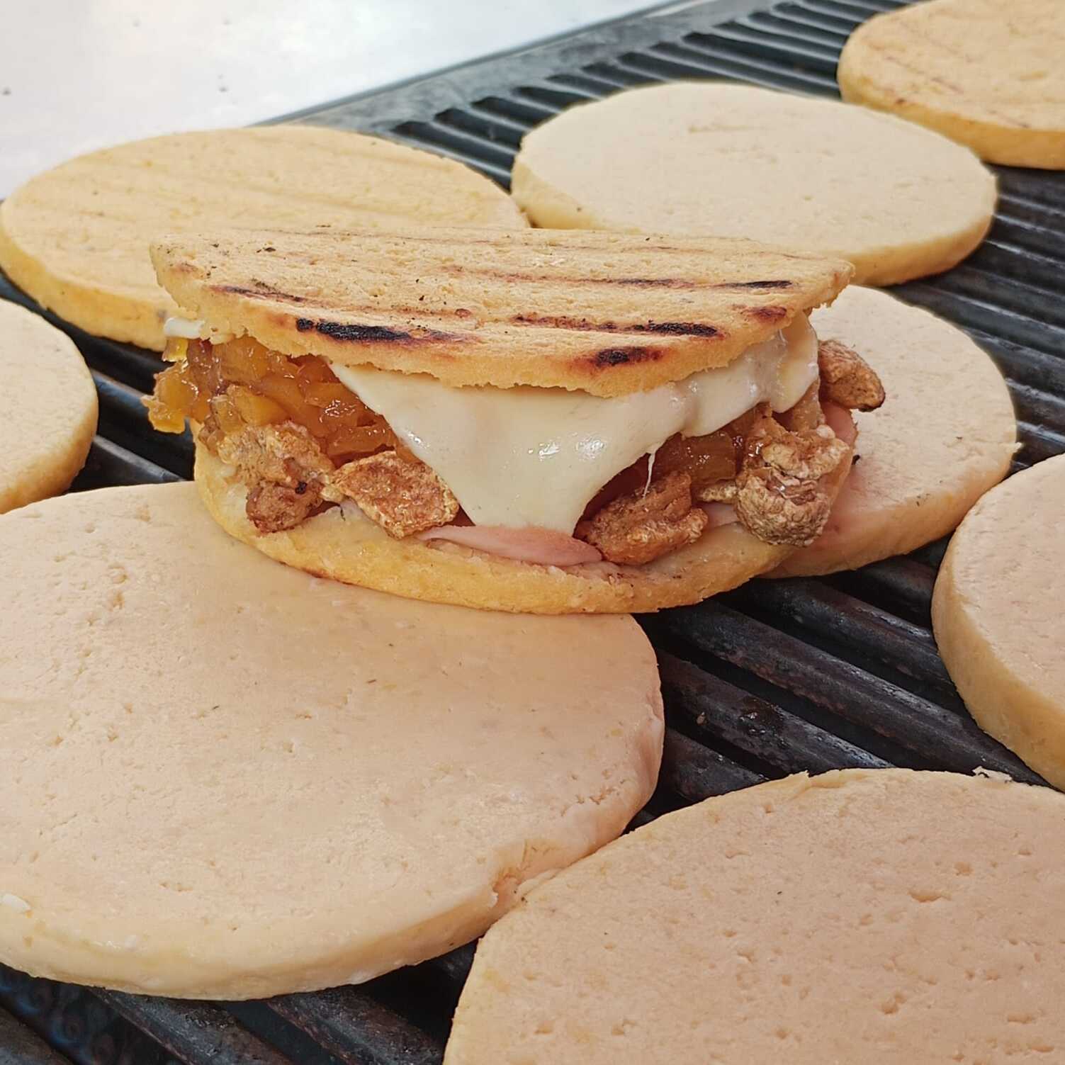 Arepa de Chicharrón