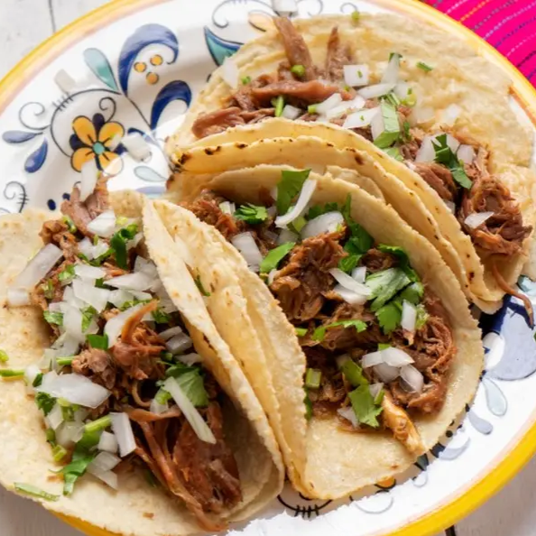 Taco de Birria Tortilla Grande
