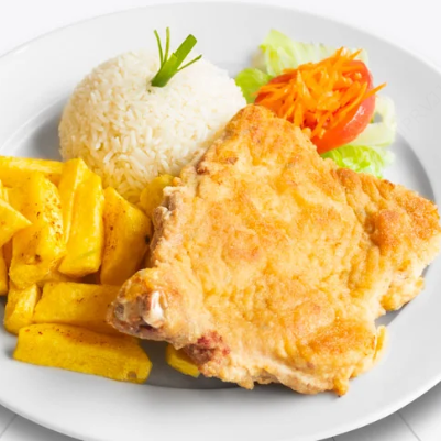 Milanesa mas Papas Fritas y Arroz Copiar