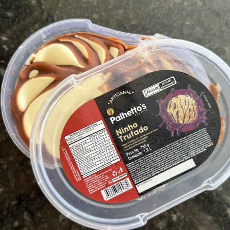 SORVETE CREMOSO SABOR NINHO TRUFADO