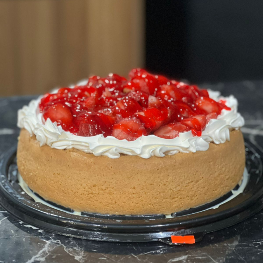 Pastel de 3 Leches con Cubierta de Fresas
