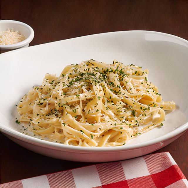 FETTUCCINI ALFREDO