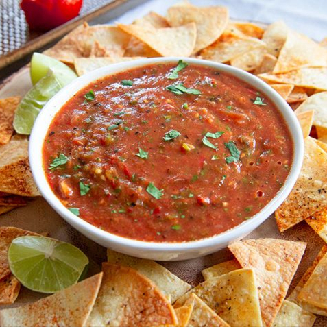 CHIPS Y SALSA.