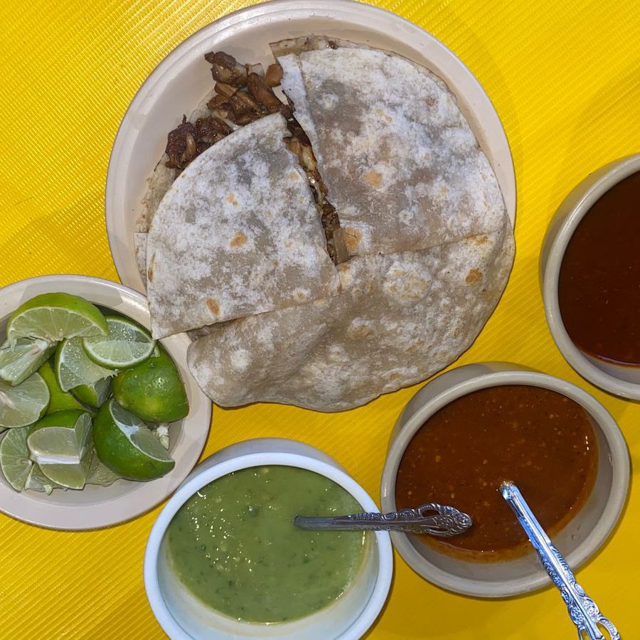 Gringa de Bistec