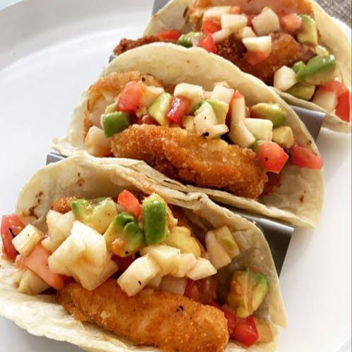 TACO DE CAMARON EMPANIZADO