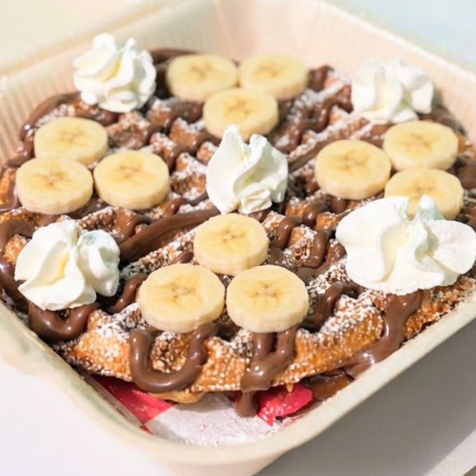 Waffle de NUTELLA con Plátano