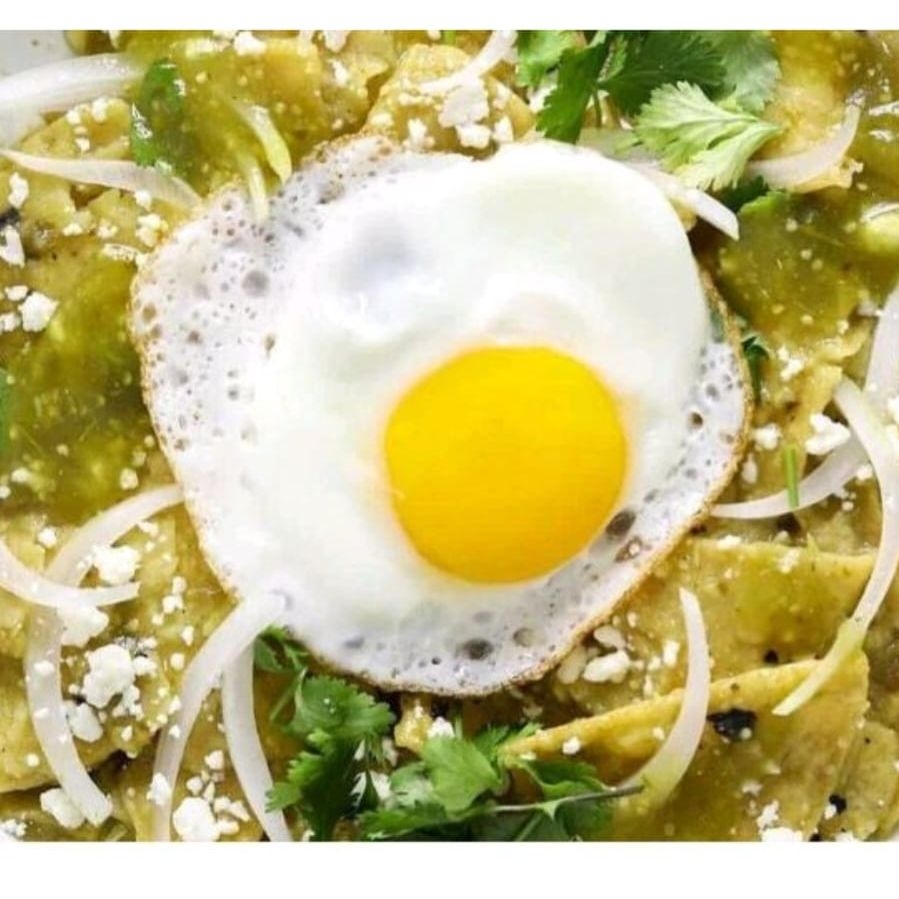 Chilaquiles de Huevo
