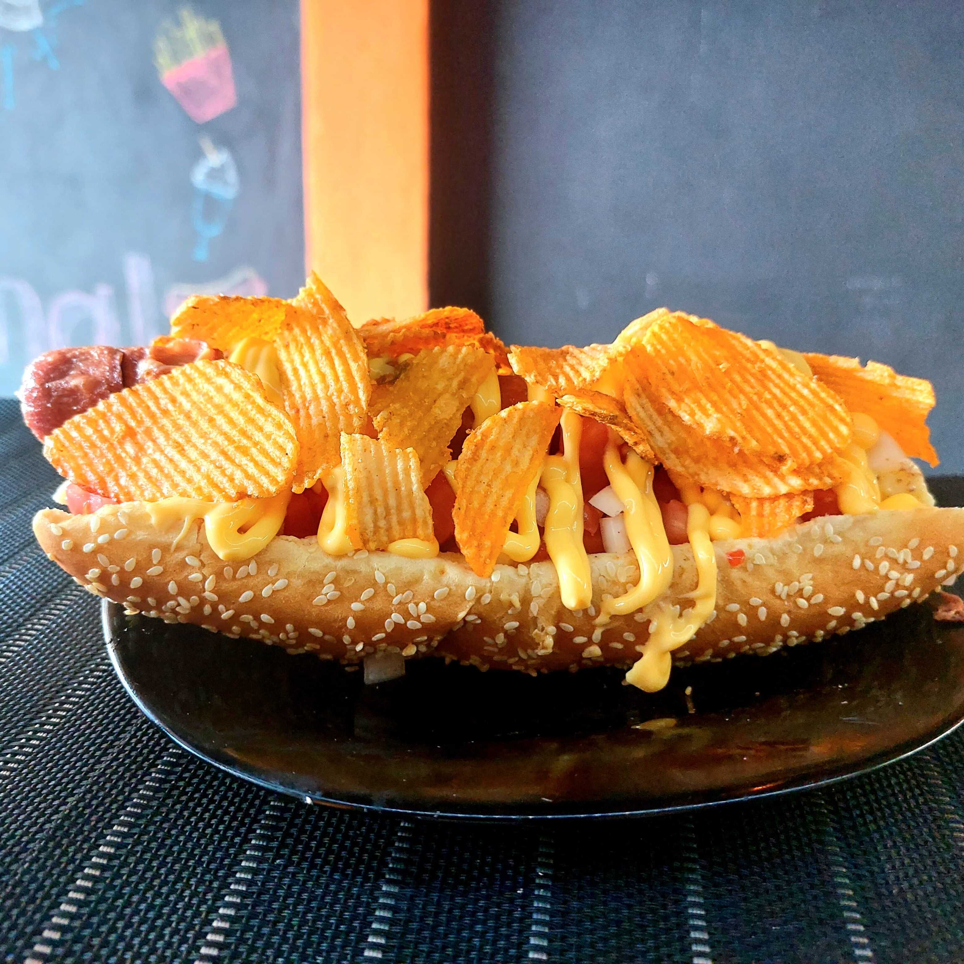 Hot Dog Jumbo Especial y Refresco
