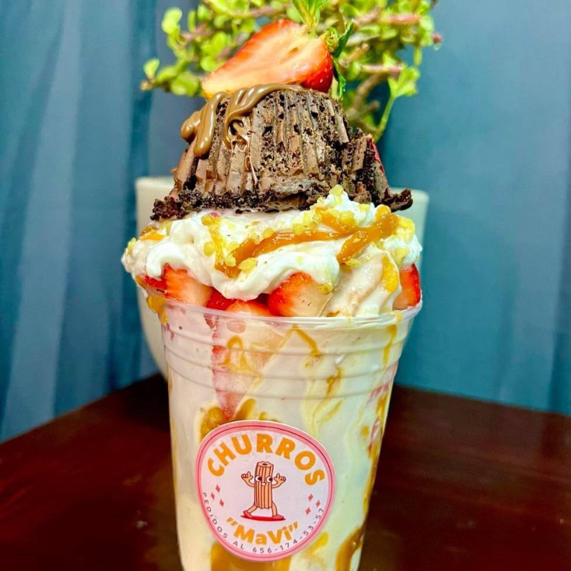 Fresas con Crema y Brownie