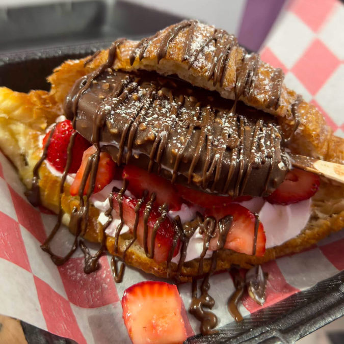 Croissant Relleno Magnum