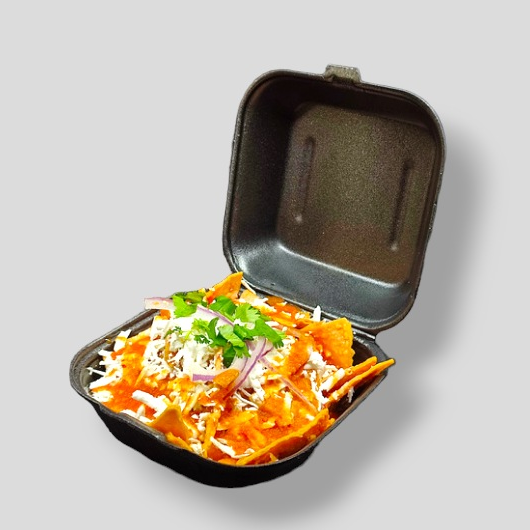 Chilaquiles Rojos con Huevo Estrellado