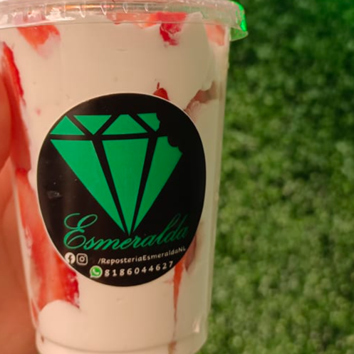 Fresas con Crema 10oz