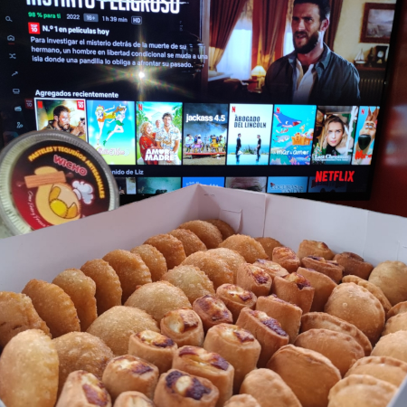 Combo Juntadas y Netflix (35 Und +Bebidas +Cremas)