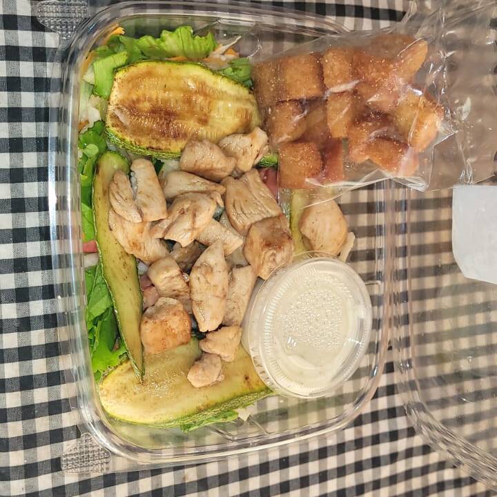 Ensalada de Pollo.
