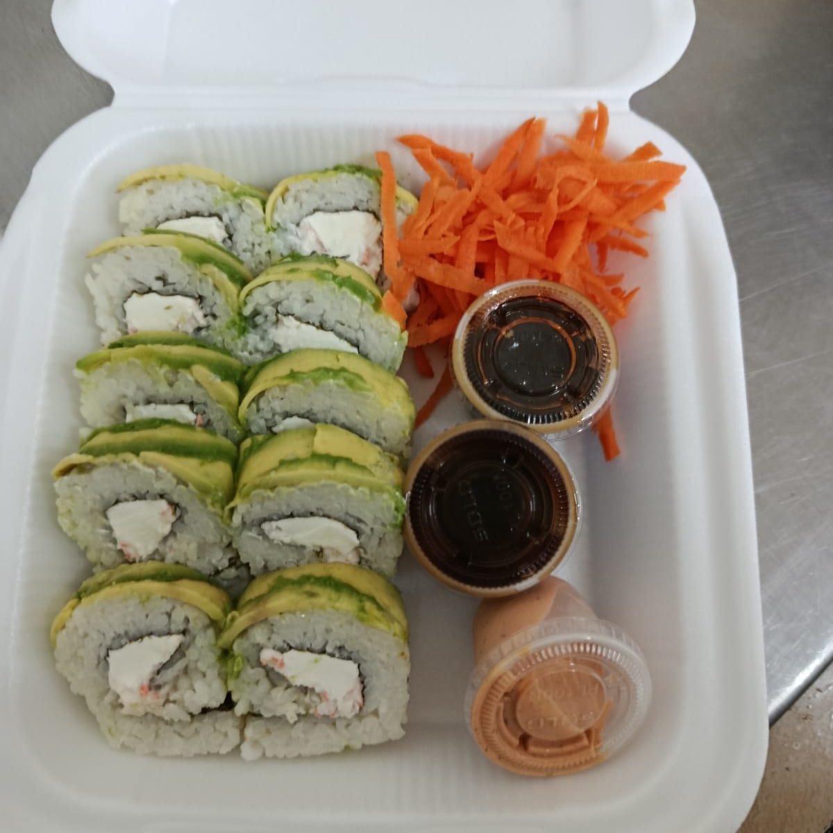 AVOCADO ROLL