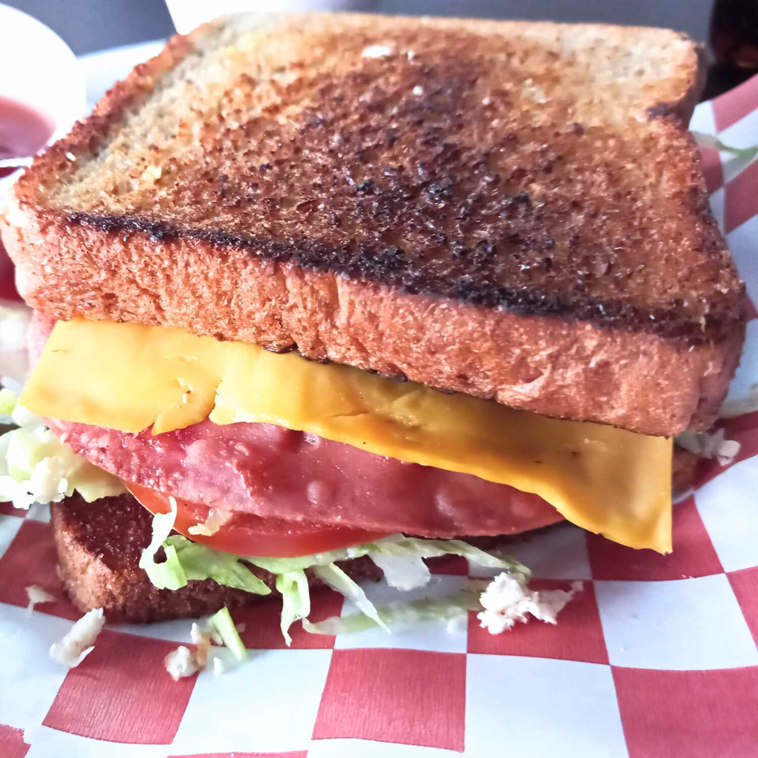 Sandwich Jamón + Jugo de Naranja 12 onzas