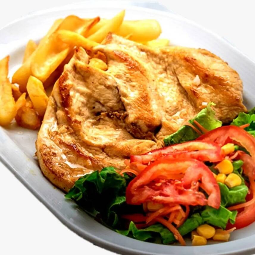 Filete Empanizado, Papas Fritas y Ensalada