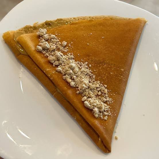 Crepa con crema de cacahuate