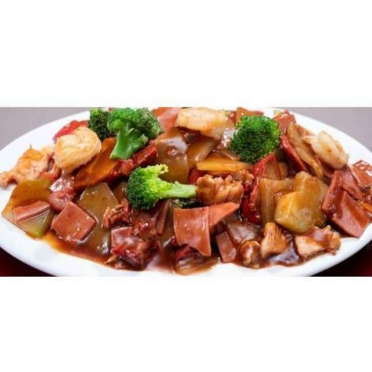 Medio Chop Suey en Salsa Especial de la Casa