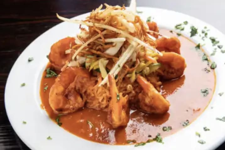 Exquisitos Camarones a la Diabla