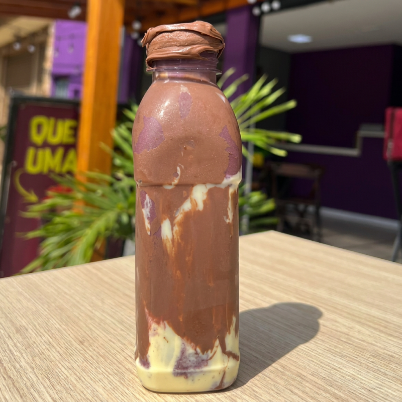 O melhor açaí da região!!! Rechaeado com Nutella e Batido com Leite condensado, Leite em pó e Ovomaltine