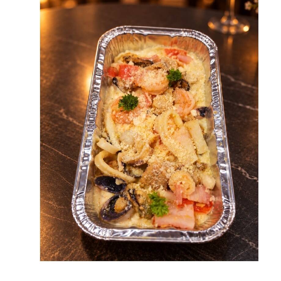 Pasta Mariscos + Pan Ajo+ Refresco