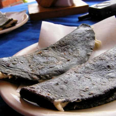 QUESADILLA CHICHARRÓN PRENSADO VERDE