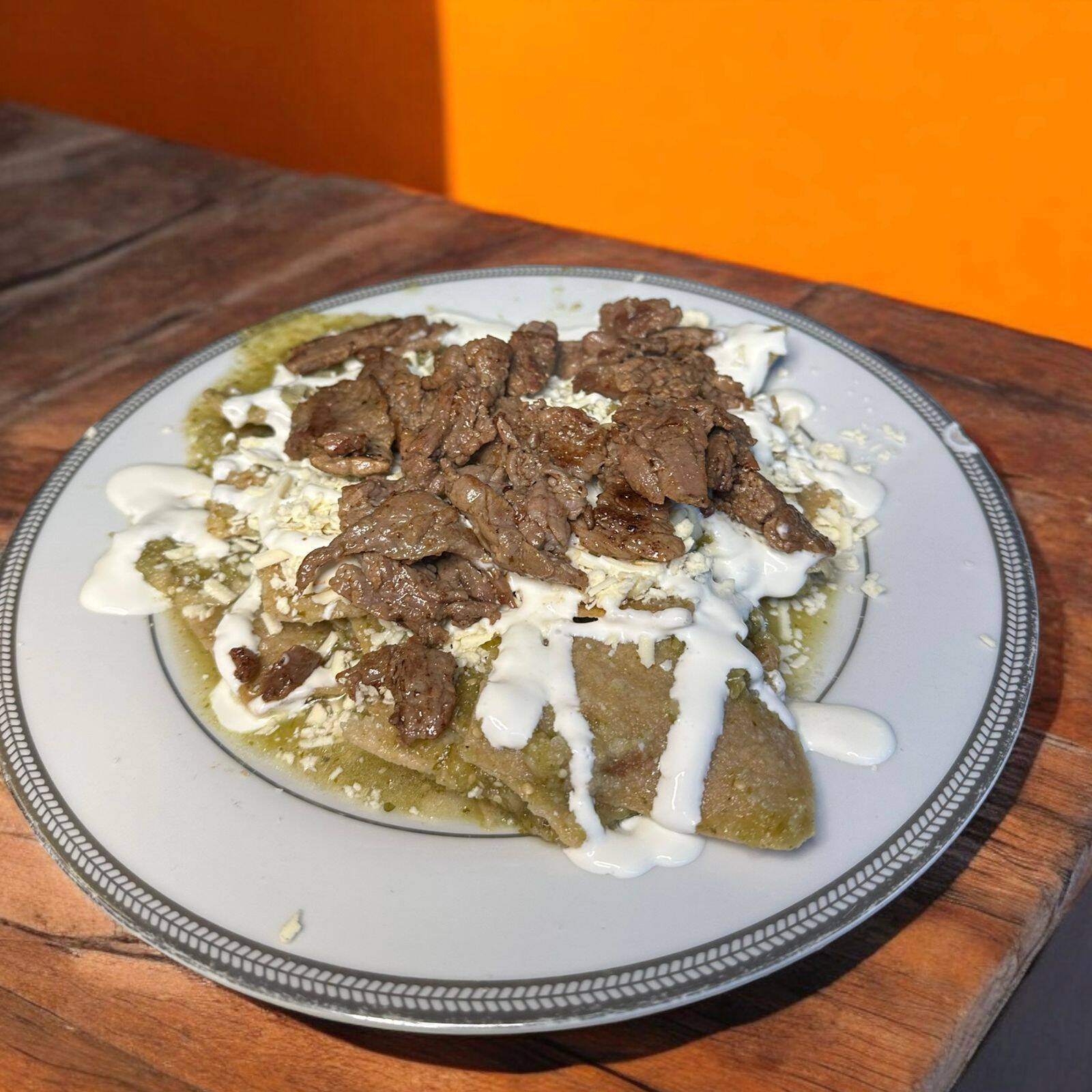 CHILAQUILES VERDE CONVINADO