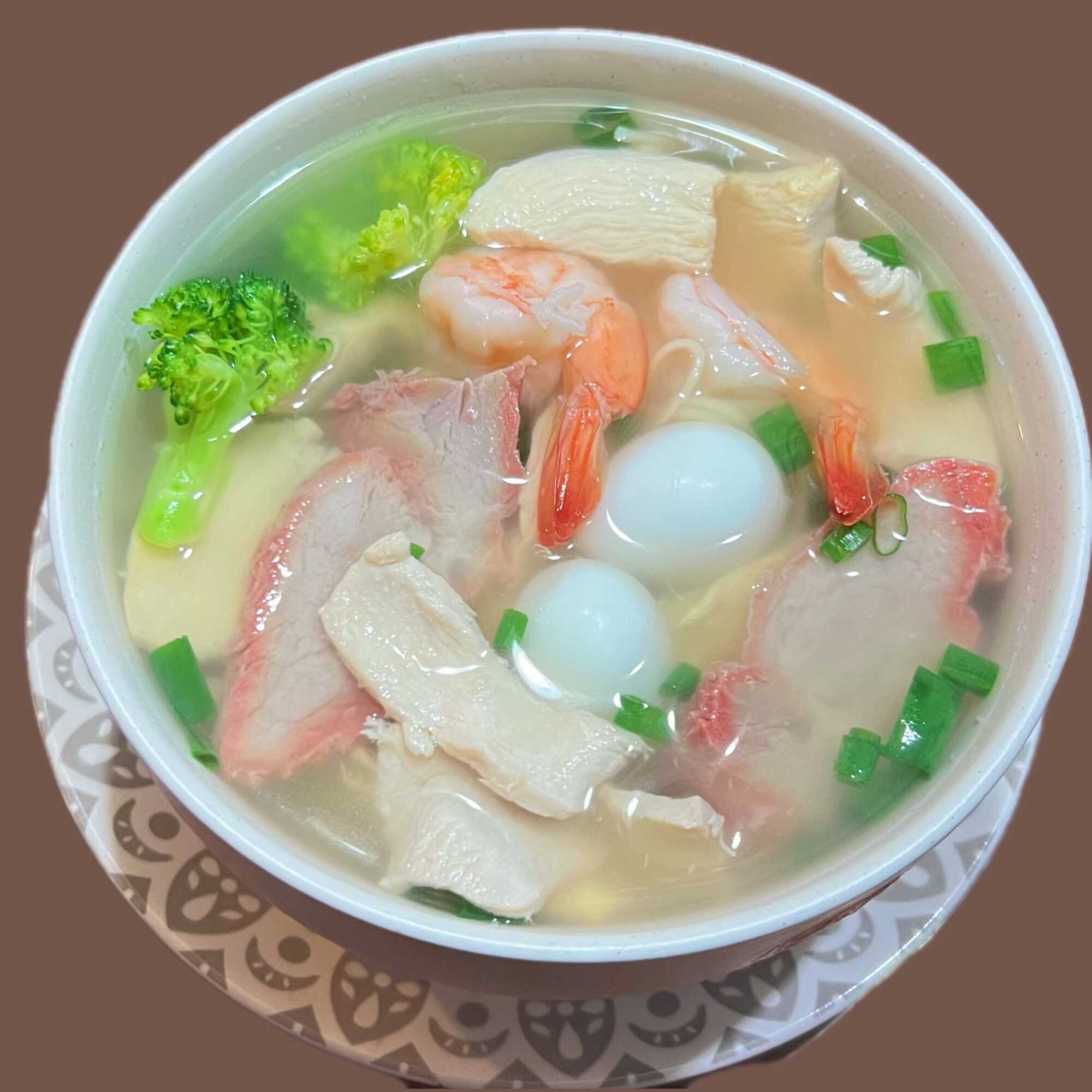 Sopa Wantán Especial
