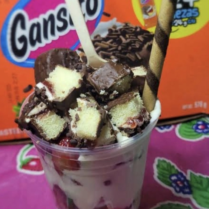 Fresas con Crema con Gansito