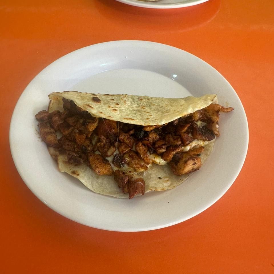 Quesadilla Suadero