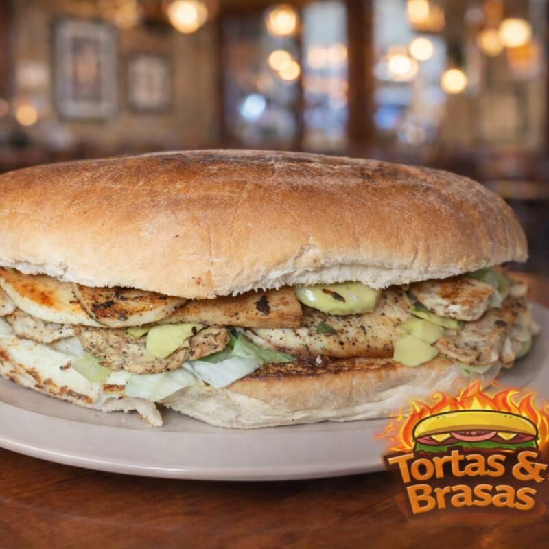 Torta De Milanesa De Pollo