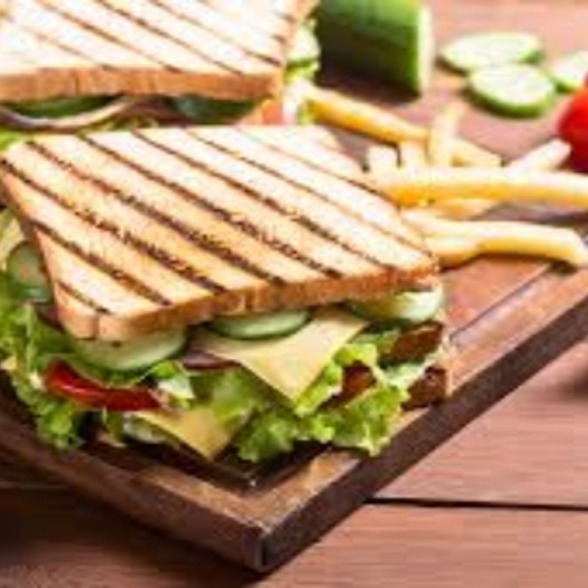 Sándwich de Doble Jamón y Queso