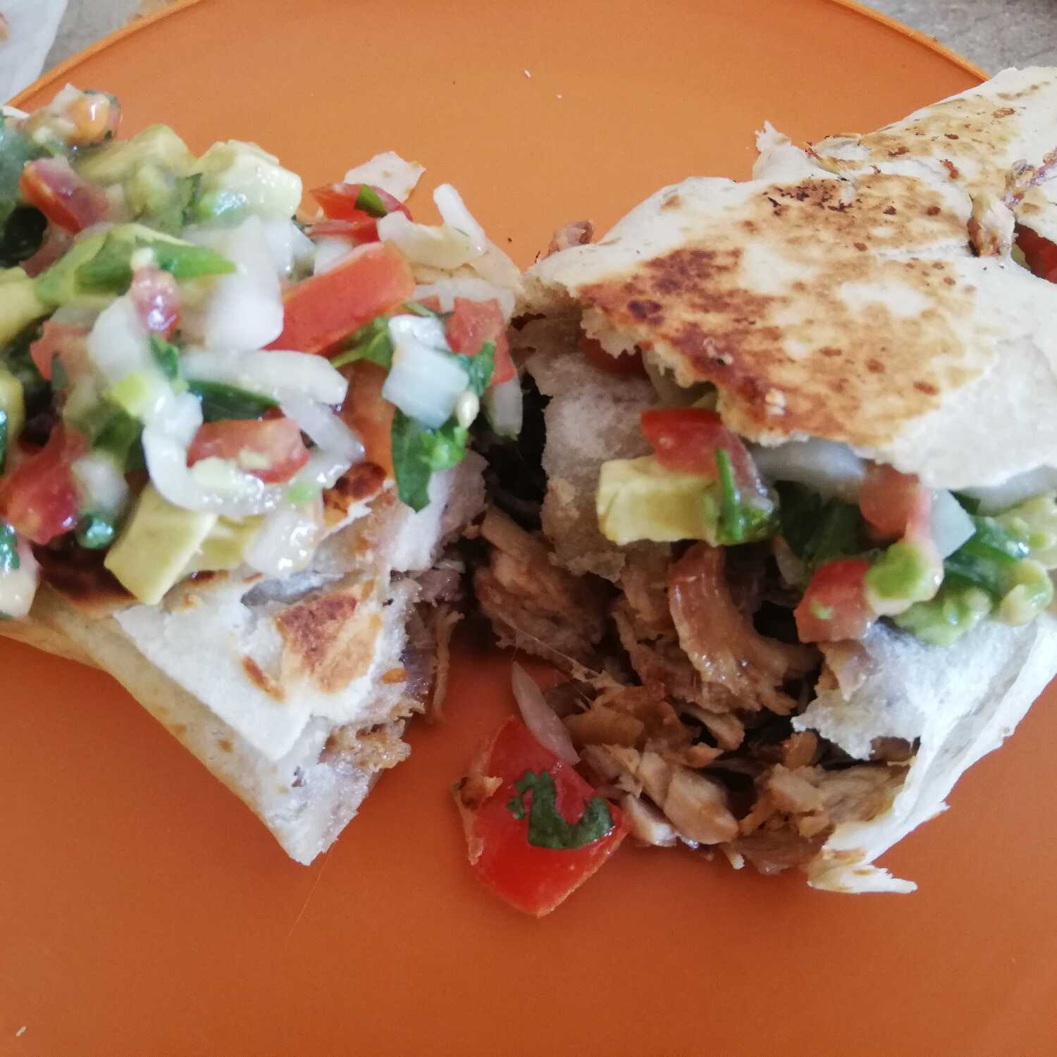 Combo Burros y quesadilla + refresco