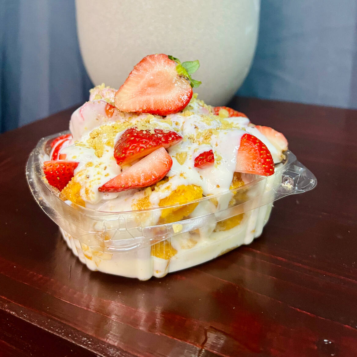 Churros Con Fresas con Crema