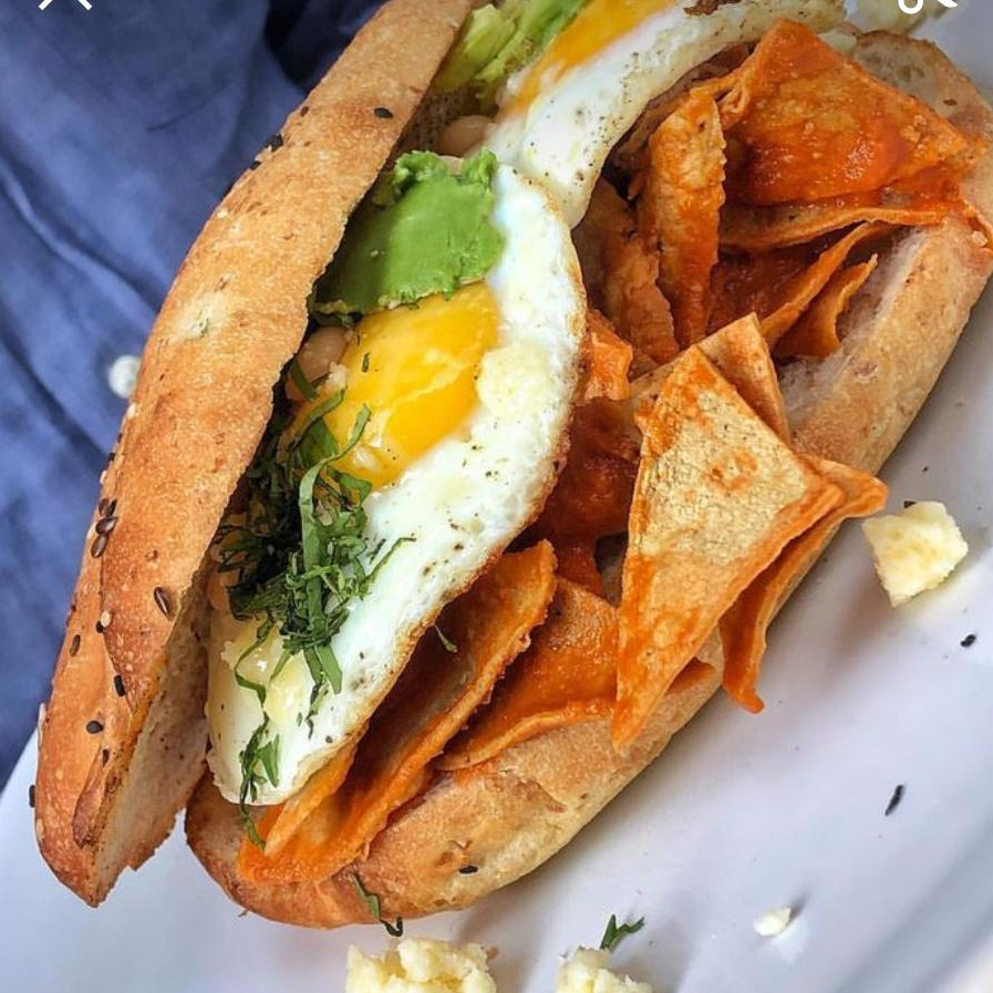 TORTA CHILAKILES CON HUEVO